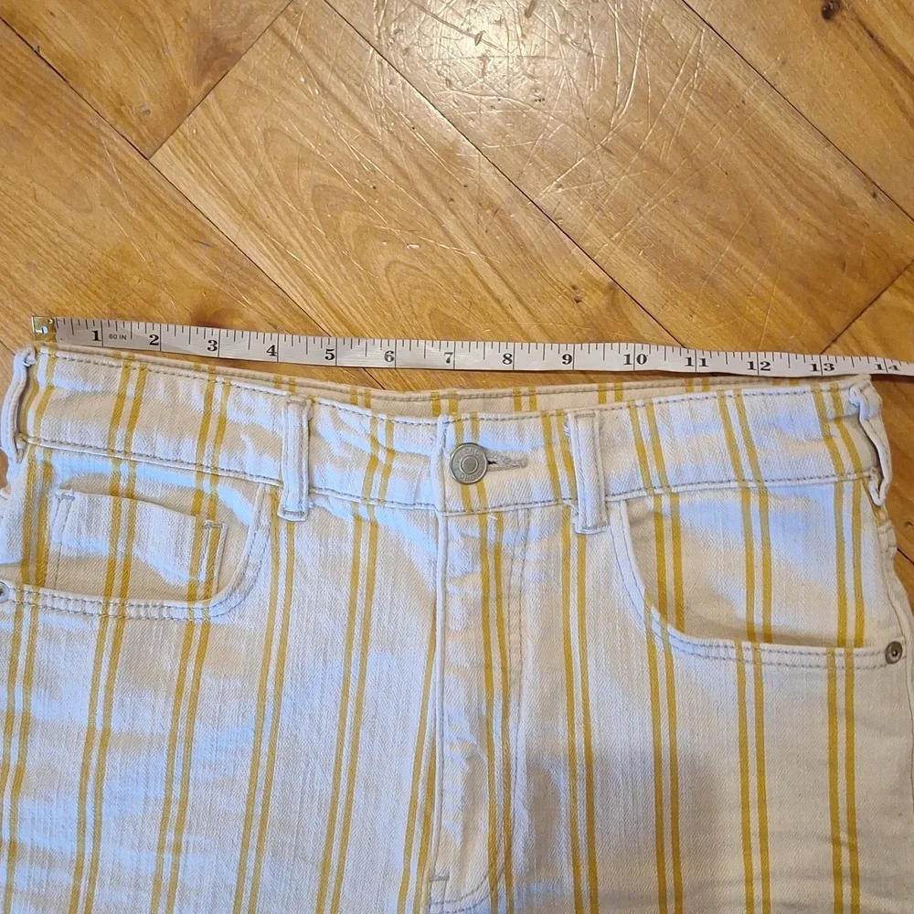 Anthropologie Pilcro Yellow & Cream Striped Cut Off High Waist Shorts Size 28 - Picture 9 of 12
